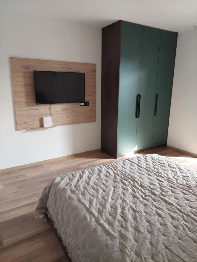 Apartmani Diana ビオグラード・ナ・モル エクステリア 写真